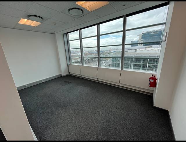 339M² OFFICE TO LET IN FORESHORE